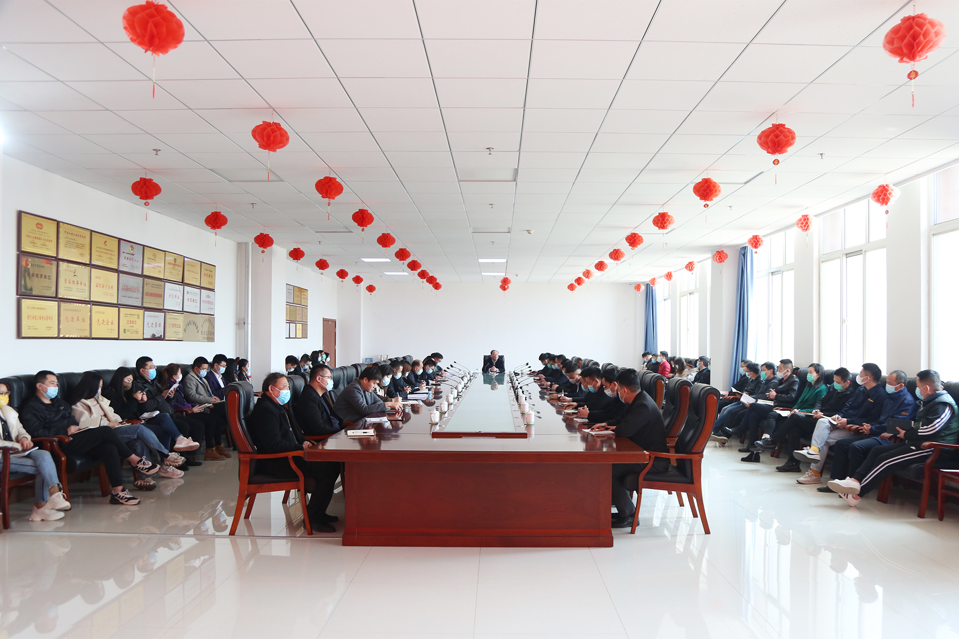 集團(tuán)召開2022年第二季度經(jīng)營工作會(huì)議
